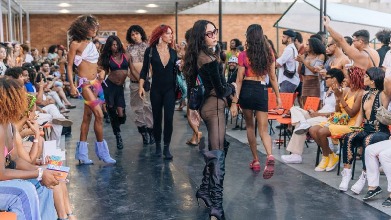 Essas fotografias foram feitas na ball que aconteceu na estreia do filme the face of ball, no museu de arte moderna, no centro da cidade, dia 07.05.23, rio de janeiro, brasil.