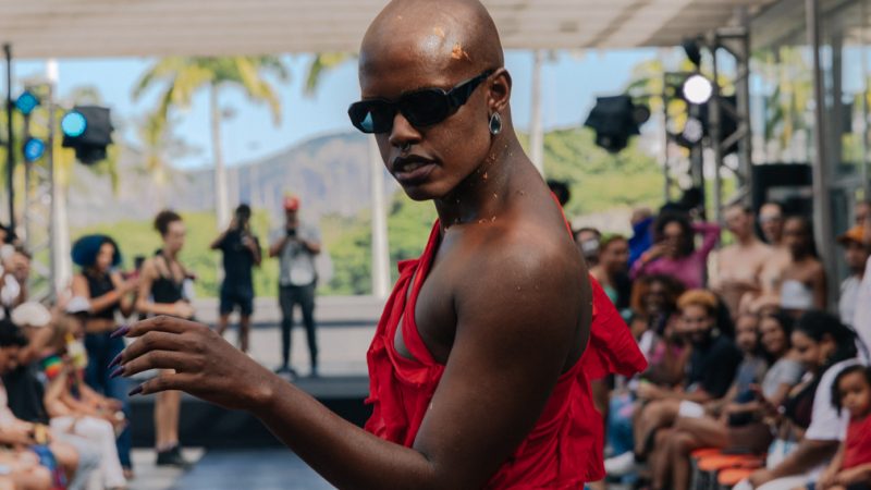 Essas fotografias foram feitas na ball que aconteceu na estreia do filme the face of ball, no museu de arte moderna, no centro da cidade, dia 07.05.23, rio de janeiro, brasil.